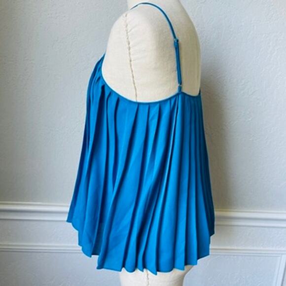 Lilly Pulitzer Blue Pleated Tank Top - Picture 3 of 5